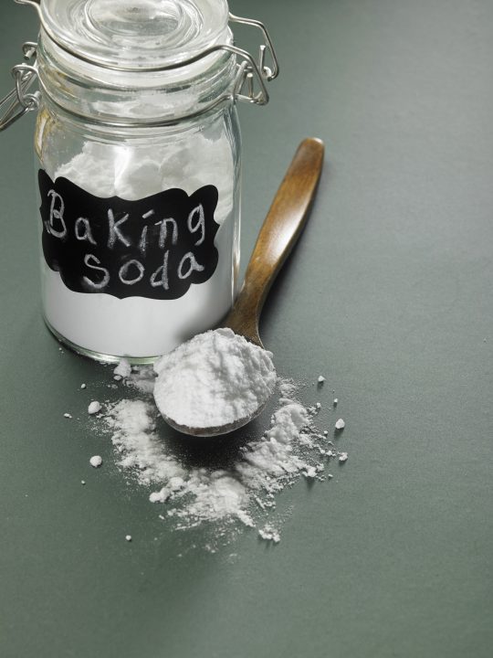 baking soda and water to kill mushrooms in yard