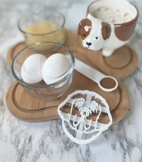 ingredients for homemade apple dog treats